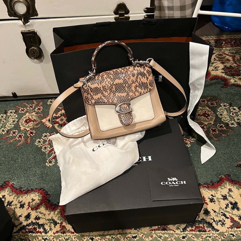 coach purse